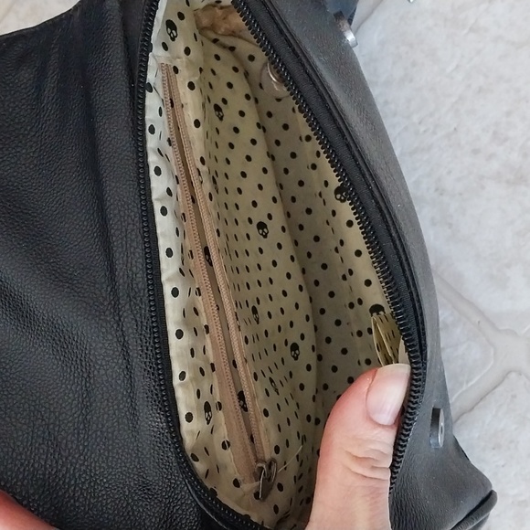 Skull purse - Picture 2 of 3